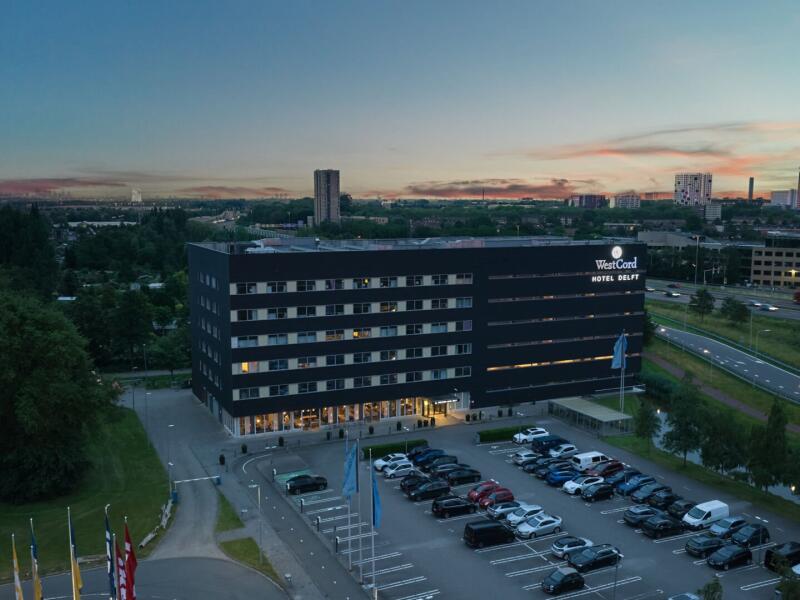 WC Delft Aerial 4 1920x1080
